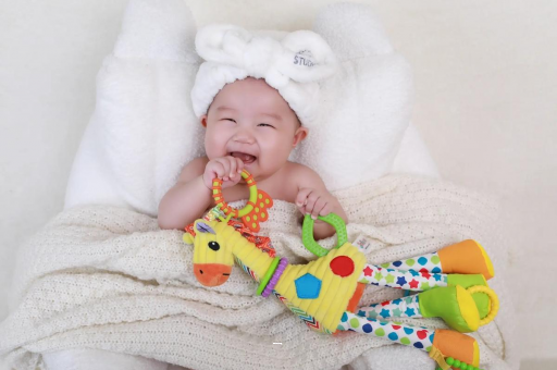 黄山宝宝为什么会吐奶 黄山宝宝为什么会吐奶